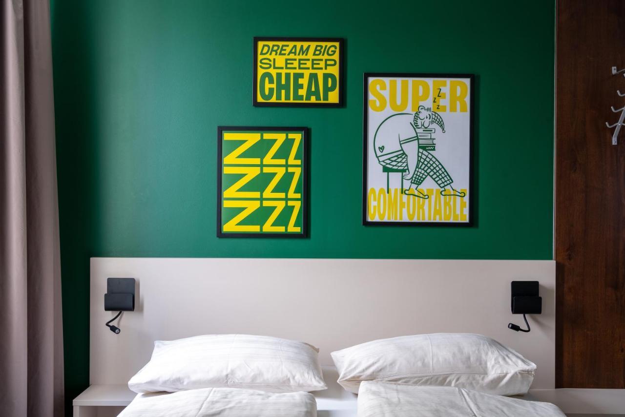 Sleeep Hotel Ансфельден Экстерьер фото