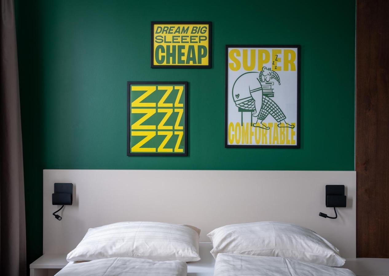 Sleeep Hotel Ансфельден Экстерьер фото