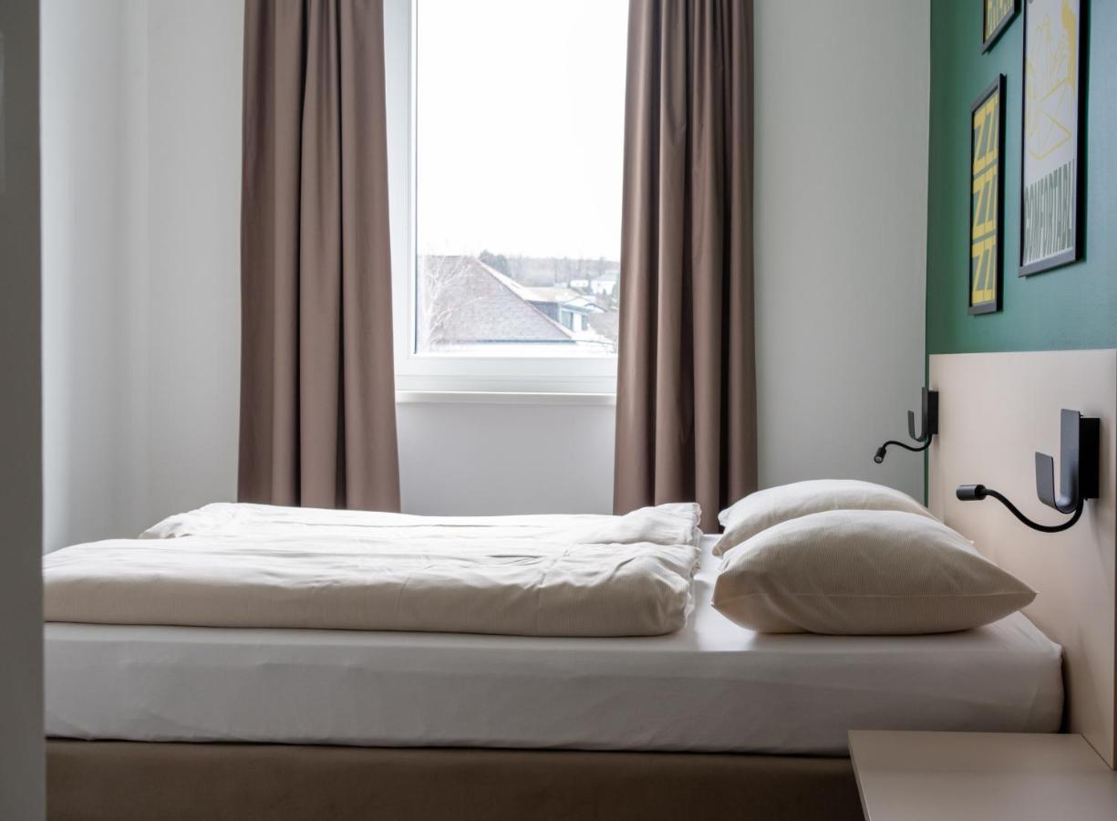 Sleeep Hotel Ансфельден Экстерьер фото